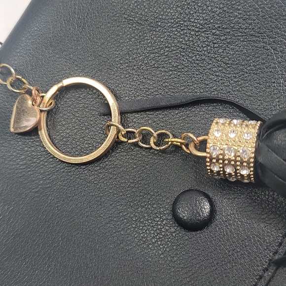 Black flap bag - Picture 3 of 15